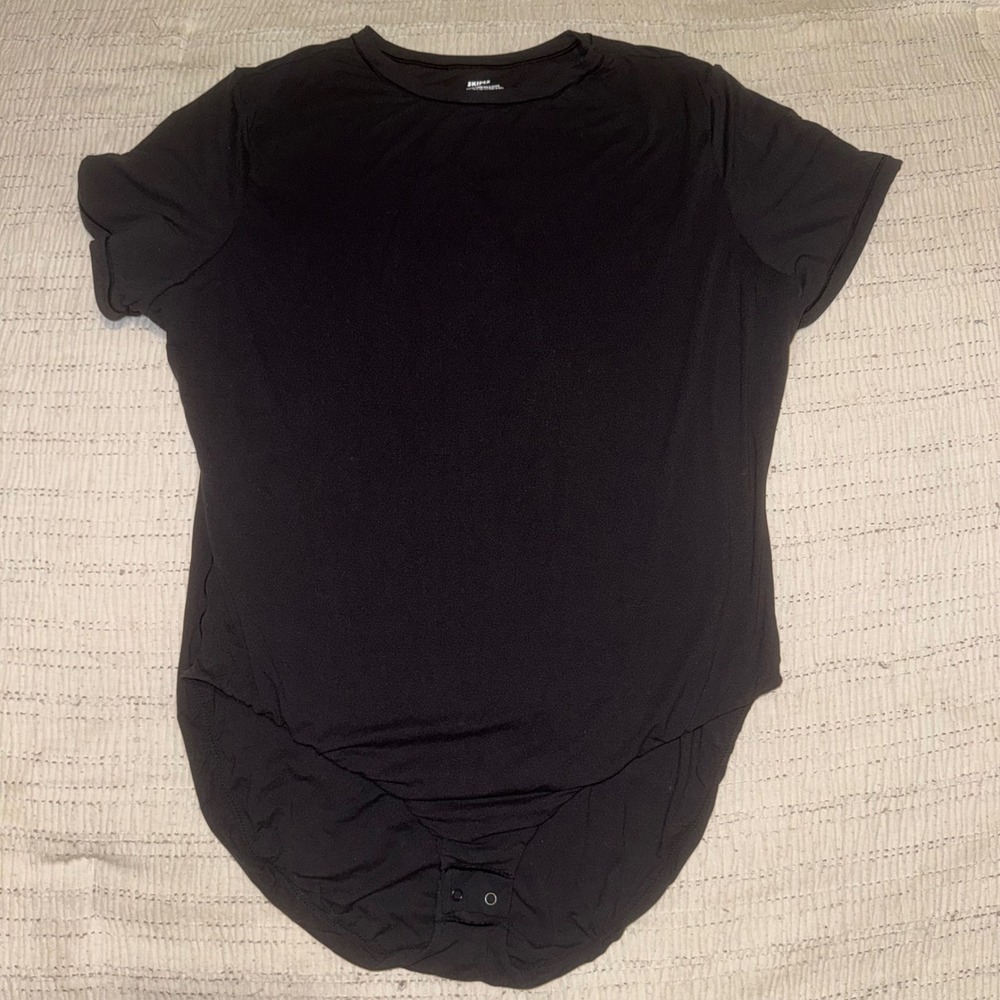 SKIMS Essential T-Shirt Bodysuit Onyx Black Crew Neck Short Sleeve 2X